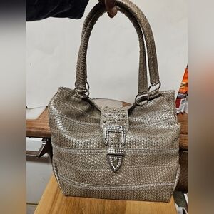 Illegible Brand Silver Weaved Shoulder Bag